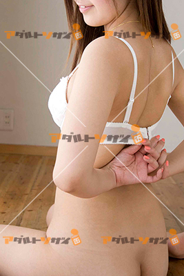 女性写真素材番号000001024