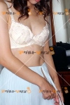 女性写真素材番号3739