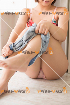 女性写真素材番号000005821