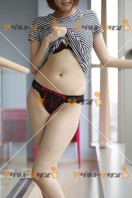 女性写真素材番号000007590